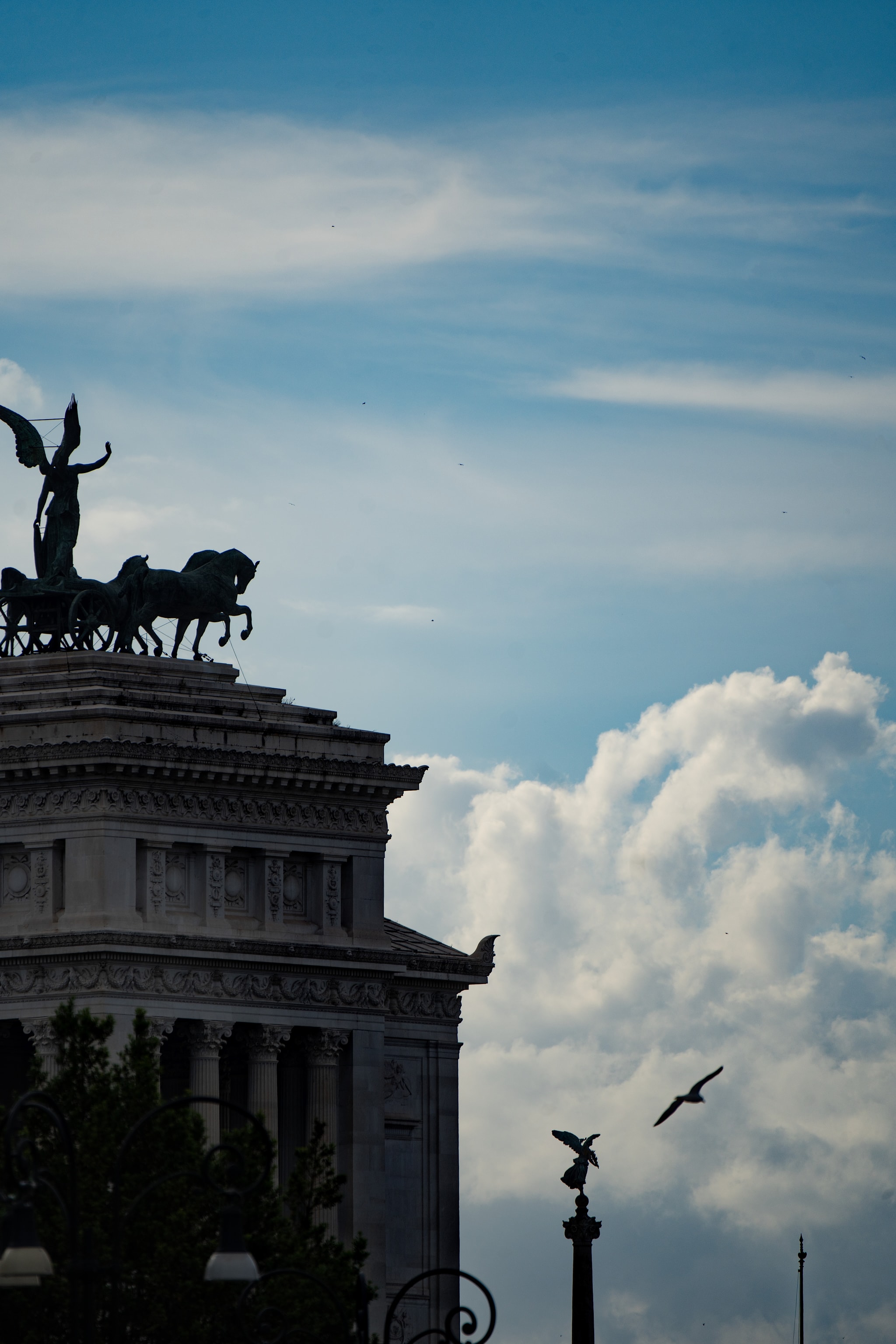 Statue on Piazza Venezia 3